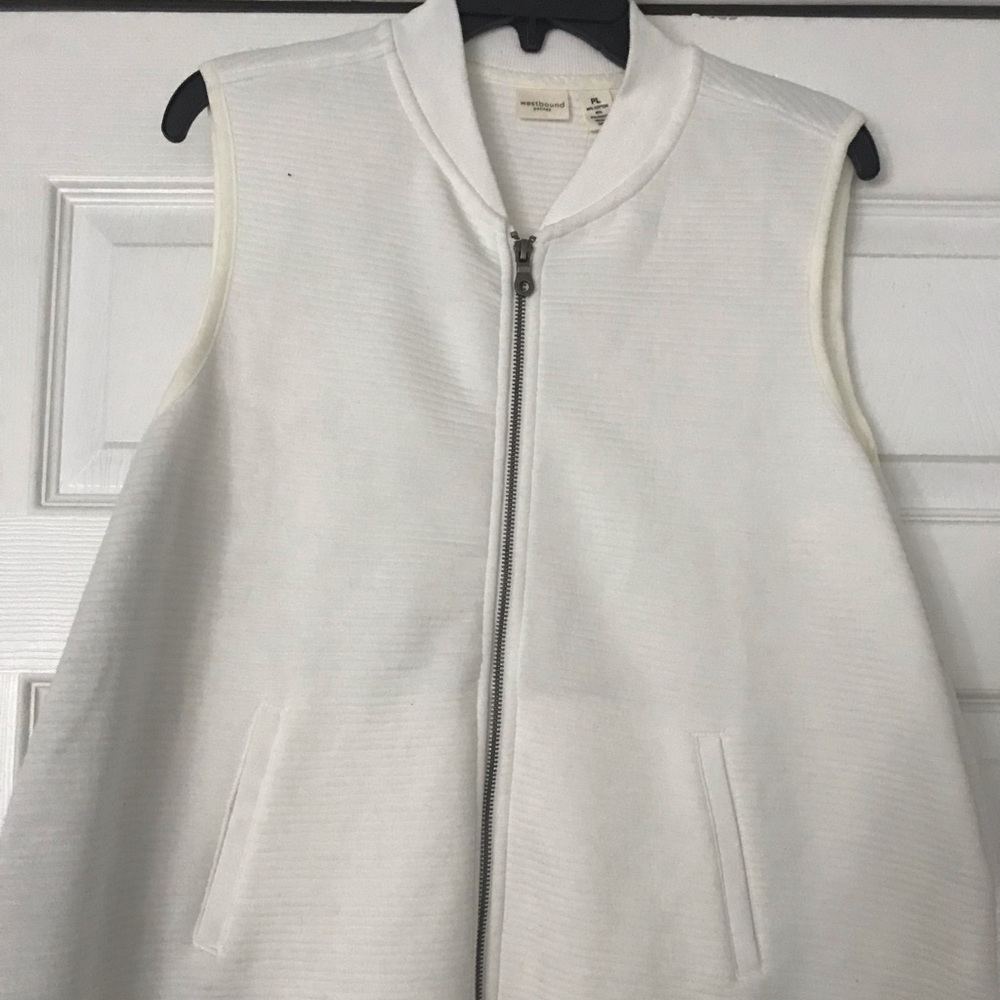 White vest